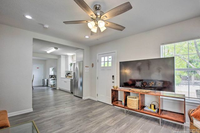 428 BURCHAM AVE, San Antonio, TX 78221