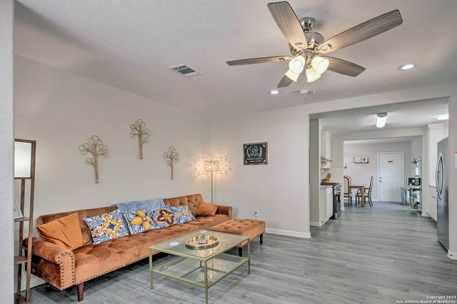 428 BURCHAM AVE, San Antonio, TX 78221