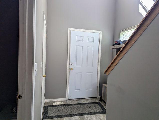 2502 Oak Tree Lane, Plainfield, IL 60586