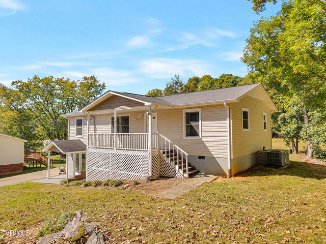 123 Hallborough Drive, Jonesborough, TN 37659