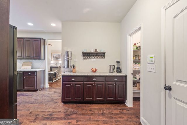 120 Bexton Road, Moreland, GA 30259