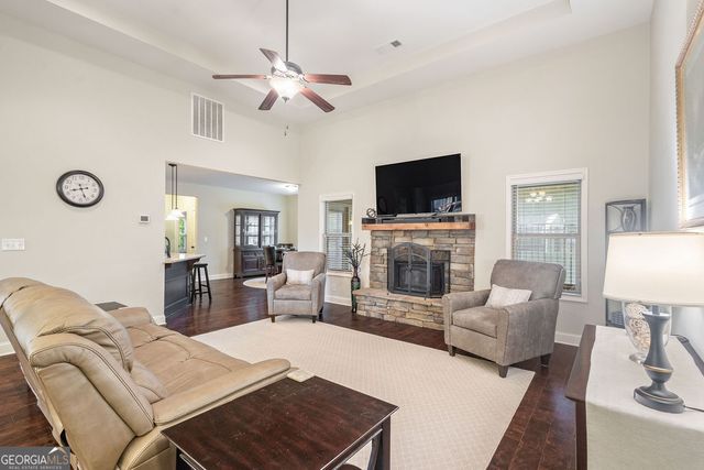 120 Bexton Road, Moreland, GA 30259