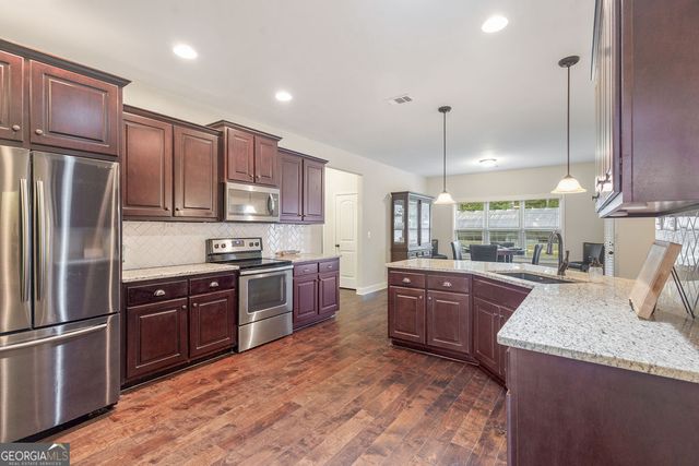 120 Bexton Road, Moreland, GA 30259