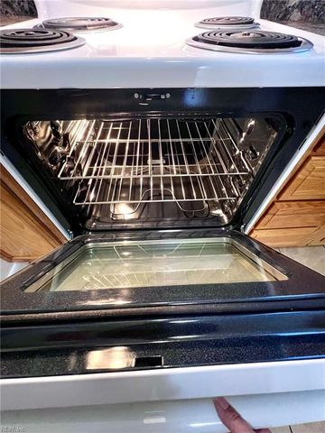 6445 Edward ST, Norfolk, VA 23513