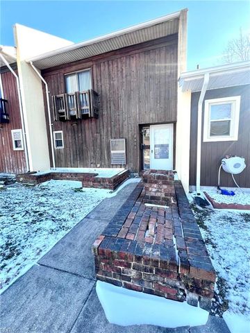 6445 Edward ST, Norfolk, VA 23513