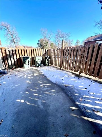 6445 Edward ST, Norfolk, VA 23513