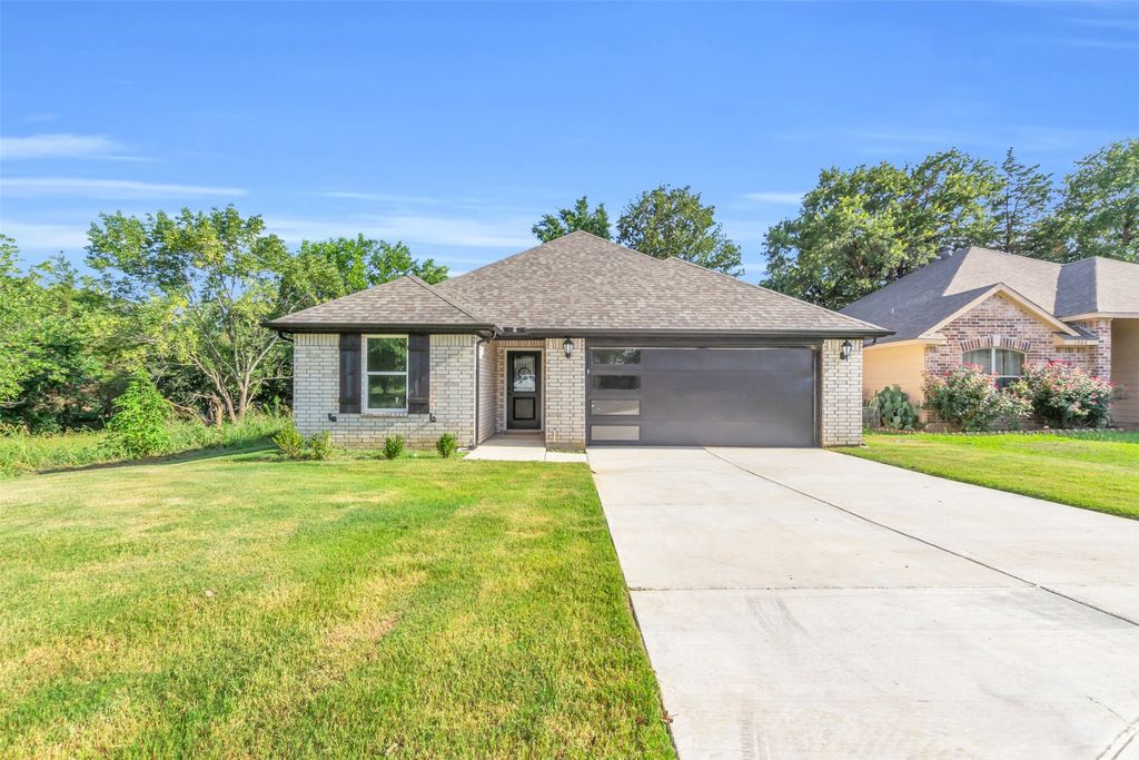1130 Amsden Circle, Denison, TX 75020