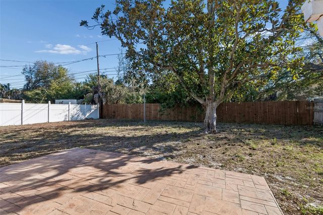 255 WERTZ DRIVE, Largo, FL 33771