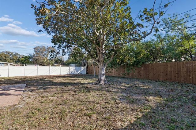 255 WERTZ DRIVE, Largo, FL 33771