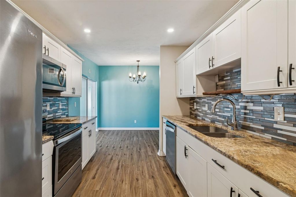 Image 14 of property listing at 255 WERTZ DRIVE, Largo, FL 33771