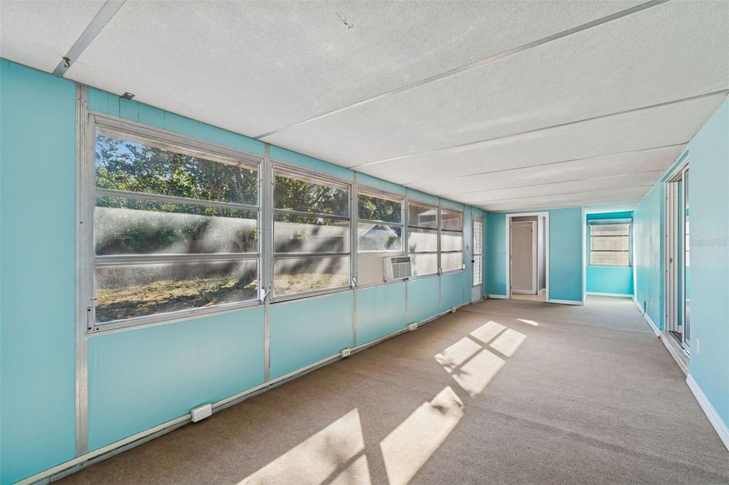 Image 24 of property listing at 255 WERTZ DRIVE, Largo, FL 33771