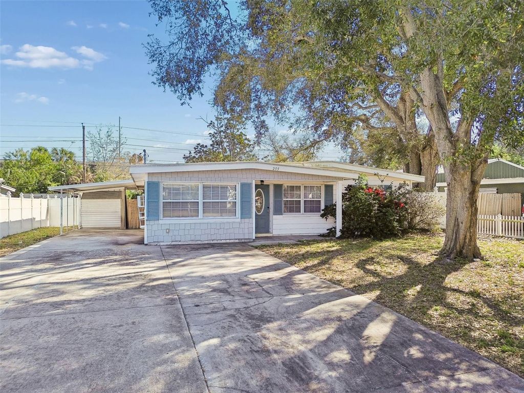 Image 38 of property listing at 255 WERTZ DRIVE, Largo, FL 33771