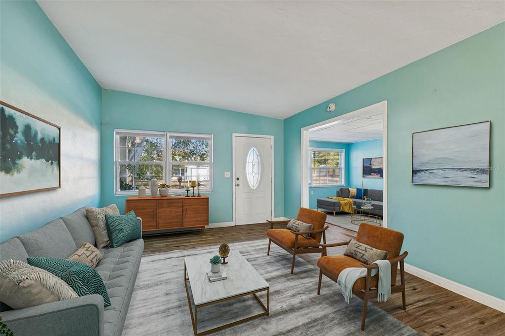 Image 8 of property listing at 255 WERTZ DRIVE, Largo, FL 33771