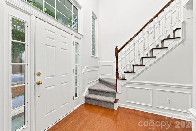 6004 Elm Cove Lane, Charlotte, NC 28269