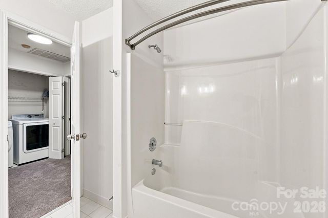 6004 Elm Cove Lane, Charlotte, NC 28269