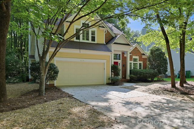 6004 Elm Cove Lane, Charlotte, NC 28269