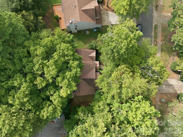 6004 Elm Cove Lane, Charlotte, NC 28269