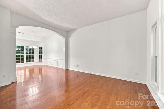 6004 Elm Cove Lane, Charlotte, NC 28269