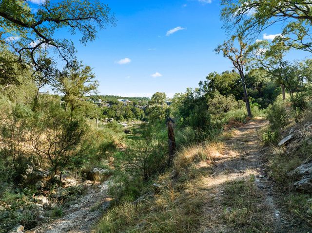 2201 Improver RD, Spicewood, TX 78669