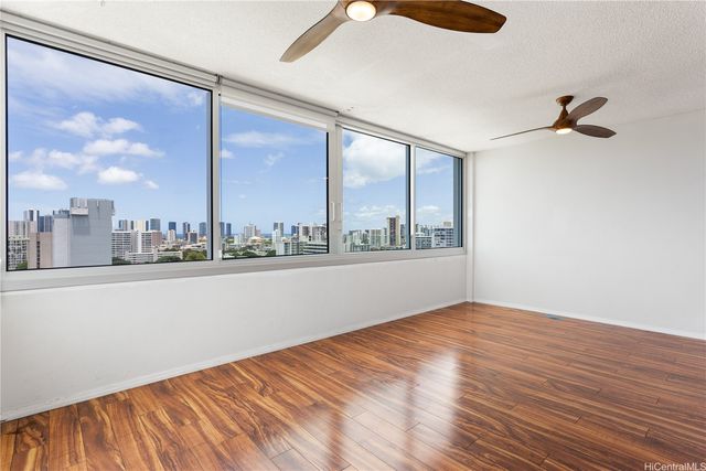 1545 Nehoa Street 1001, Honolulu, HI 96822