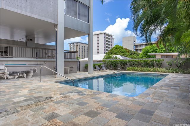 1545 Nehoa Street 1001, Honolulu, HI 96822