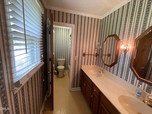 325 Chris Street, Mebane, NC 27302