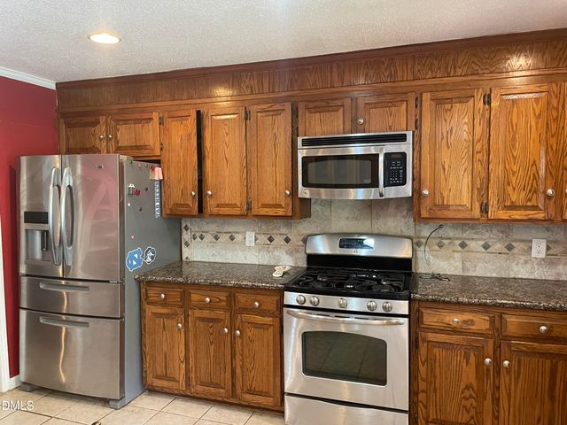 325 Chris Street, Mebane, NC 27302
