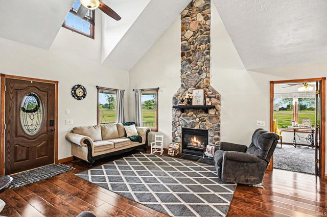 50701 County Road 37, Middlebury, IN 46540