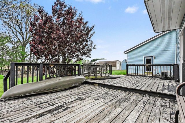 50701 County Road 37, Middlebury, IN 46540