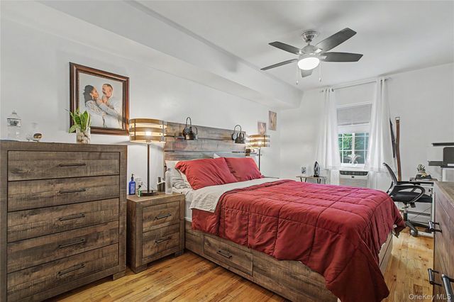 2722 Wallace Avenue, Bronx, NY 10467