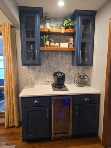 6055 N 190 W, Howe, IN 46746