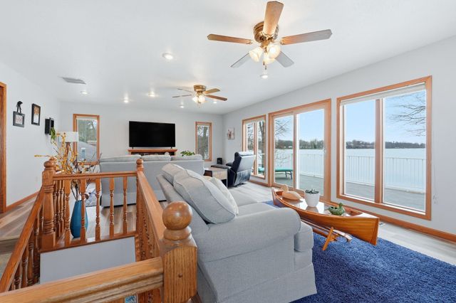 6055 N 190 W, Howe, IN 46746