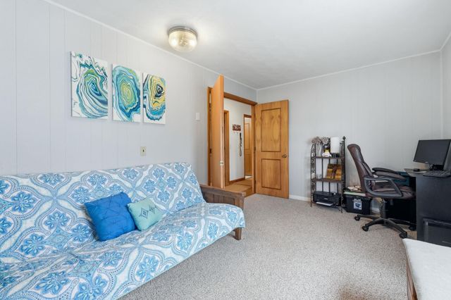 6055 N 190 W, Howe, IN 46746