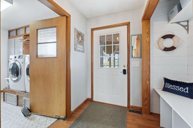 6055 N 190 W, Howe, IN 46746