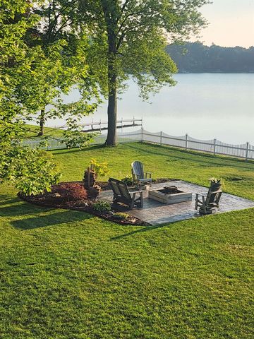 6055 N 190 W, Howe, IN 46746