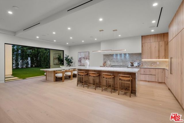 12625 Preston Way, Los Angeles, CA 90066