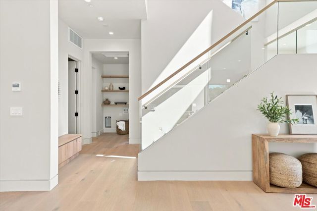 12625 Preston Way, Los Angeles, CA 90066