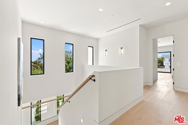 12625 Preston Way, Los Angeles, CA 90066