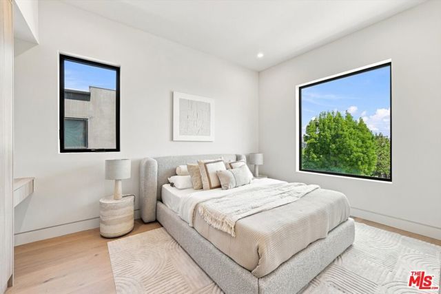 12625 Preston Way, Los Angeles, CA 90066