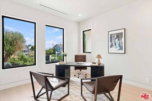 12625 Preston Way, Los Angeles, CA 90066