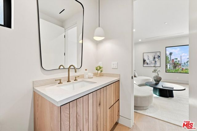 12625 Preston Way, Los Angeles, CA 90066