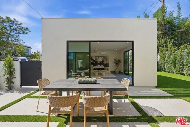 12625 Preston Way, Los Angeles, CA 90066