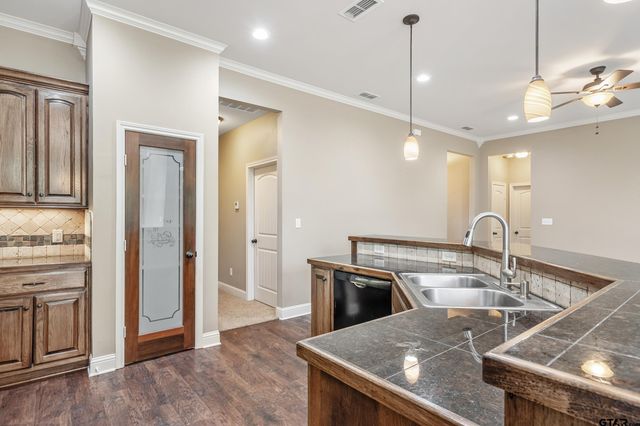 5841 Havens Trl, Tyler, TX 75707