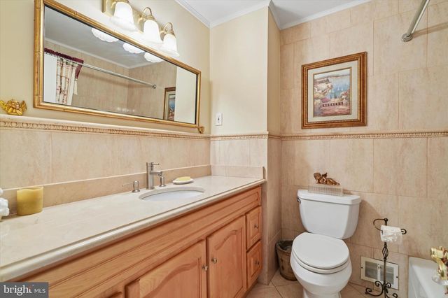 257 HEMLOCK LN, Springfield, PA 19064
