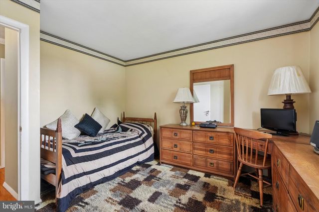 257 HEMLOCK LN, Springfield, PA 19064