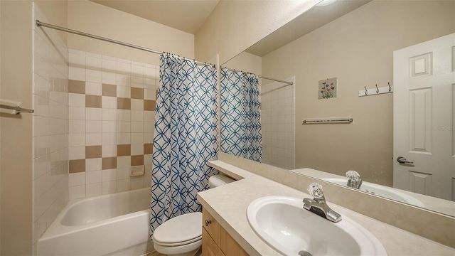 7721 PLANTATION CIRCLE, Bradenton, FL 34201