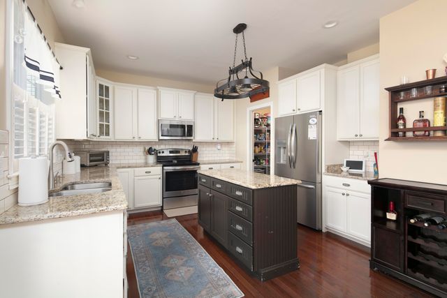 1823 Battery Street, Lexington, KY 40509