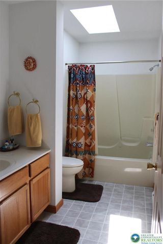 180 Mountainview Drive, Penn Forest Twp, PA 18229