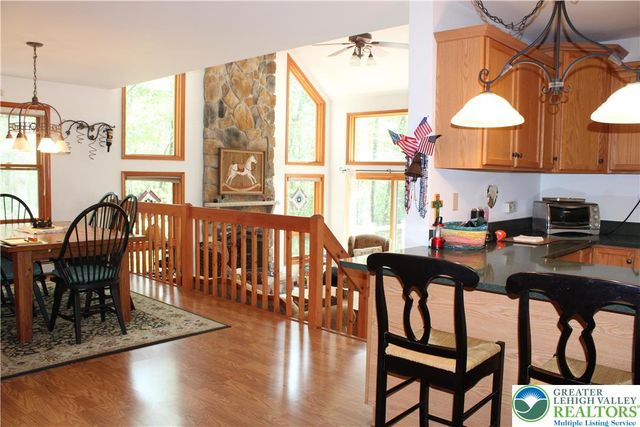 180 Mountainview Drive, Penn Forest Twp, PA 18229