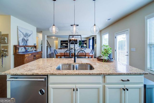 4950 Plainsman Circle, Cumming, GA 30028